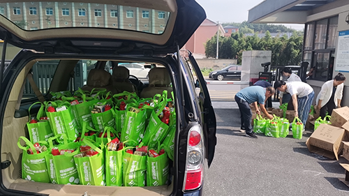 ����˶��ʱ������������������ϯ��