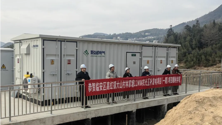 77779193���� (�й�)���޹�˾����12kV/4000A-40kA���������������Ե����װ���з��ֳ�